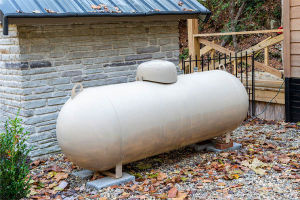 image of a home propane tank for heating