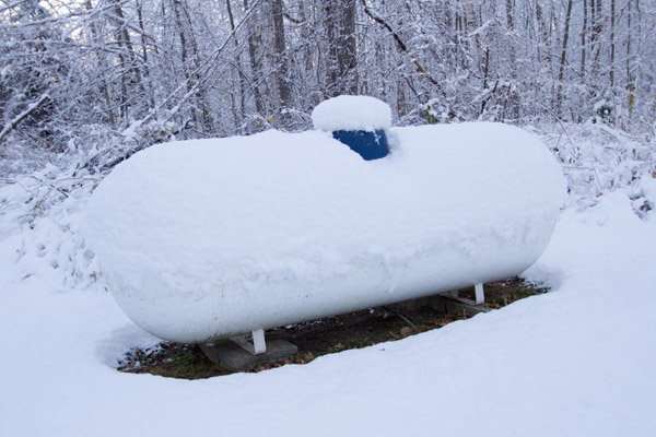 image of propane tank in snow depicting does propane freeze