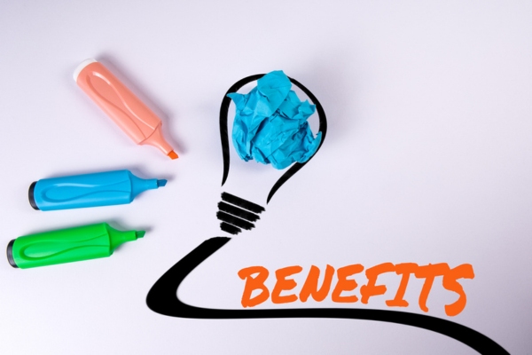 benefits doodled on a paper beside highlighters depicting duct cleaning