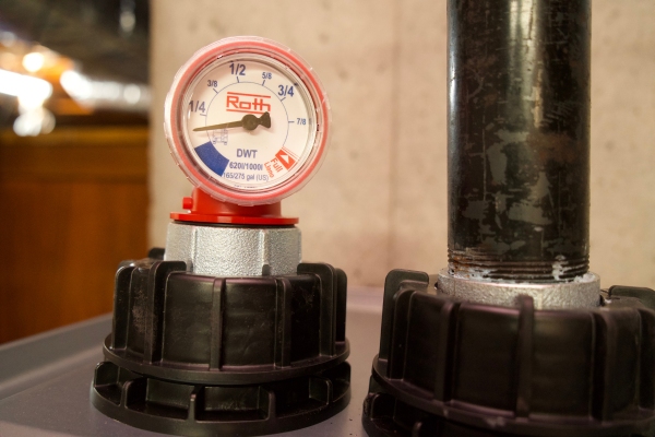 heating oil tank gauge