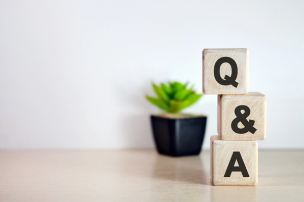 Q&A on wooden cubes stacked on top of each other depicting Hot and Cold Spots in House questions